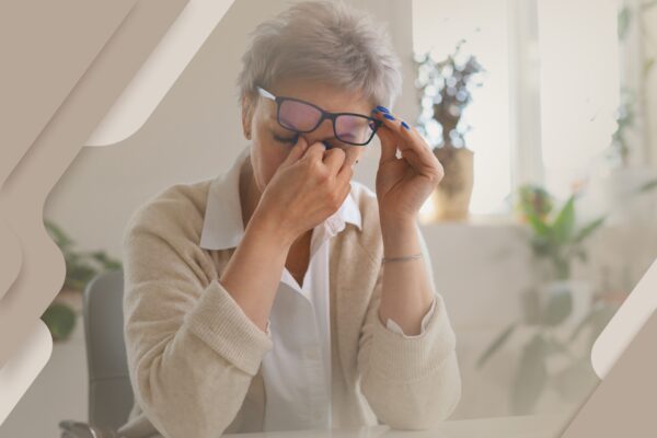 Visão turva no fim do dia pode ser cansaço ou algo mais sério