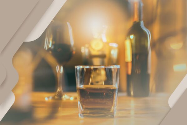 Metanol em bebidas alcoólicas: o perigo que pode causar cegueira