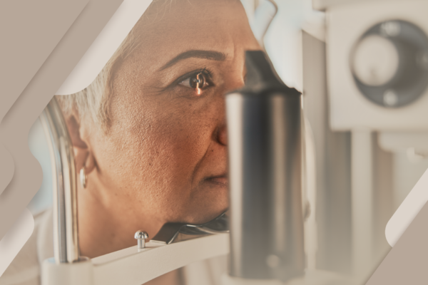 Descolamento de retina é uma emergência oftalmológica